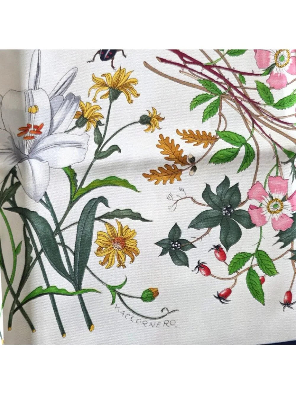 Vtg Gucci V. Accornero Silk Butterfly Floral Print Hand Rolled Scarf 34